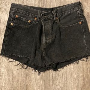Women’s Levi jeans shorts size 27